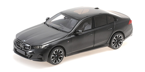 BMW i5 2023 matt grey 1:18 Minichamps