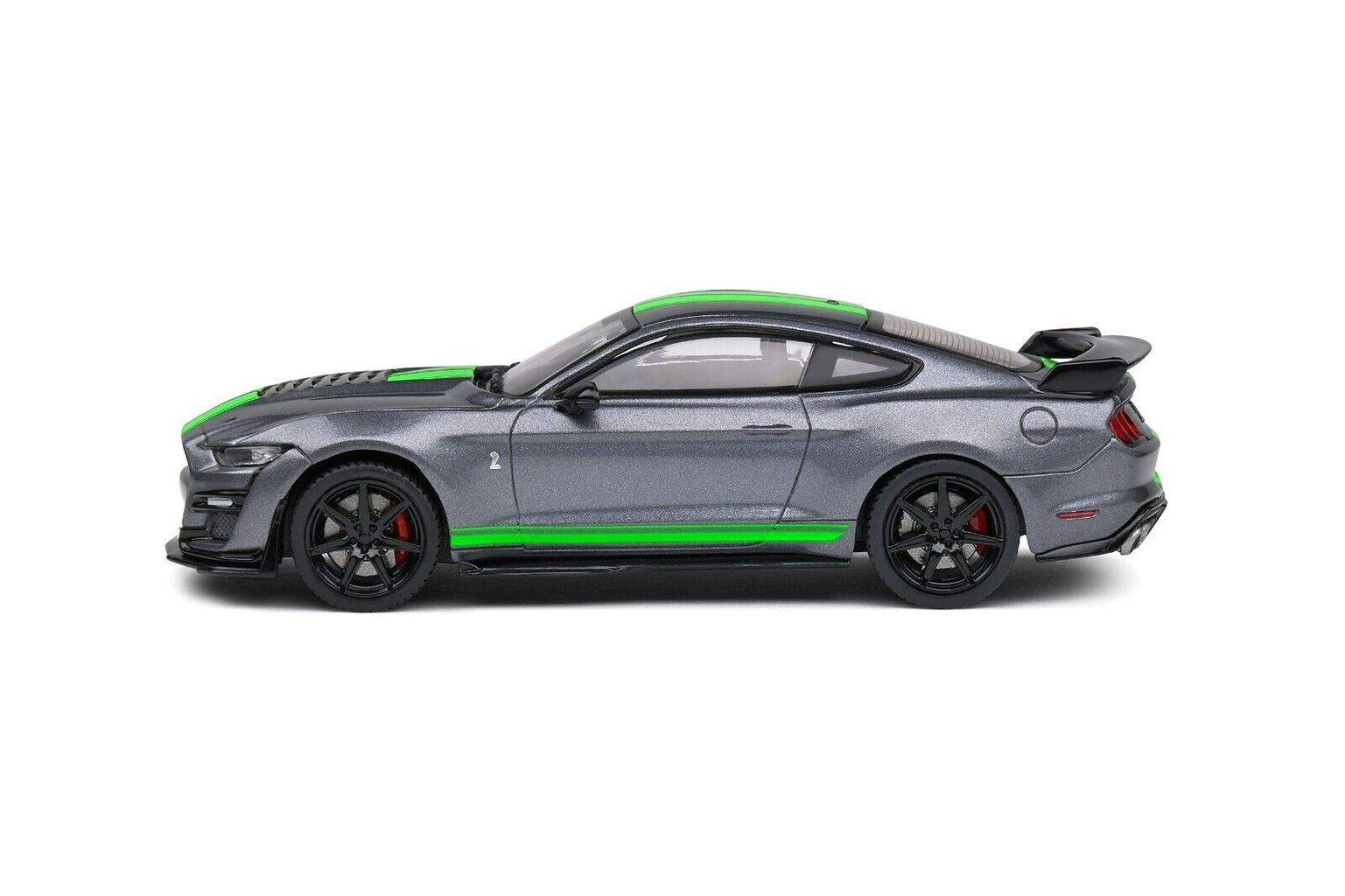 Shelby Mustang GT500 2020 grey 1:43 Solido