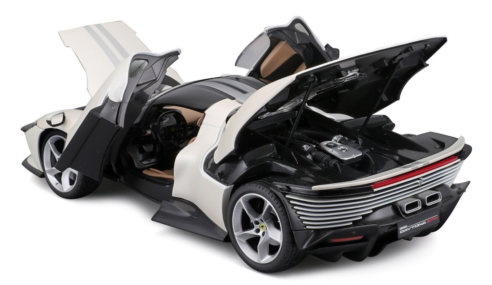 Ferrari Daytona SP3 2022 white/black stripe 1:18 Bburago