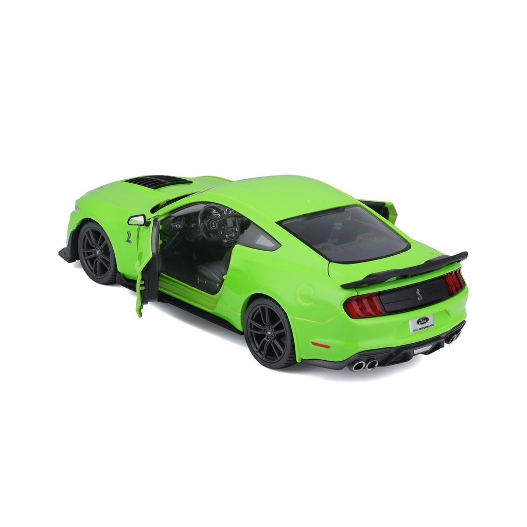 Ford Mustang Shelby GT500 2020 light green 1:24 Maisto