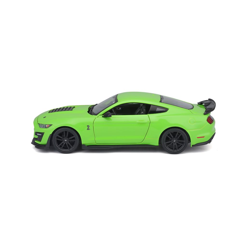 Ford Mustang Shelby GT500 2020 light green 1:24 Maisto