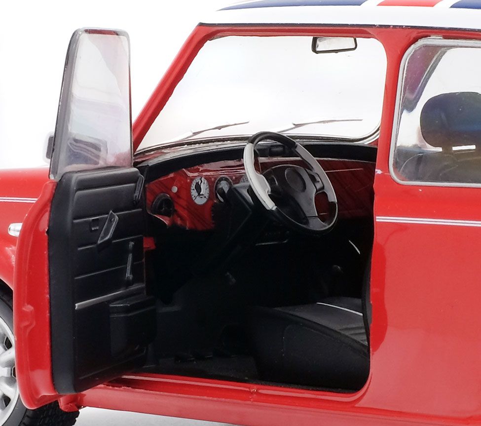 Mini Cooper Sport 1997 red 1:18 Solido