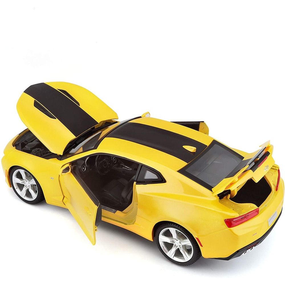 Chevrolet Camaro 2016 yellow 1:18 Maisto