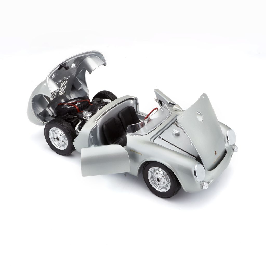 Porsche 550 A Spyder 1950 silver 1:18 Maisto