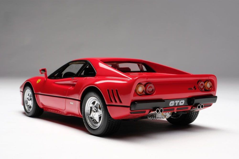 Ferrari 288 GTO 1984 red 1:18 Amalgam