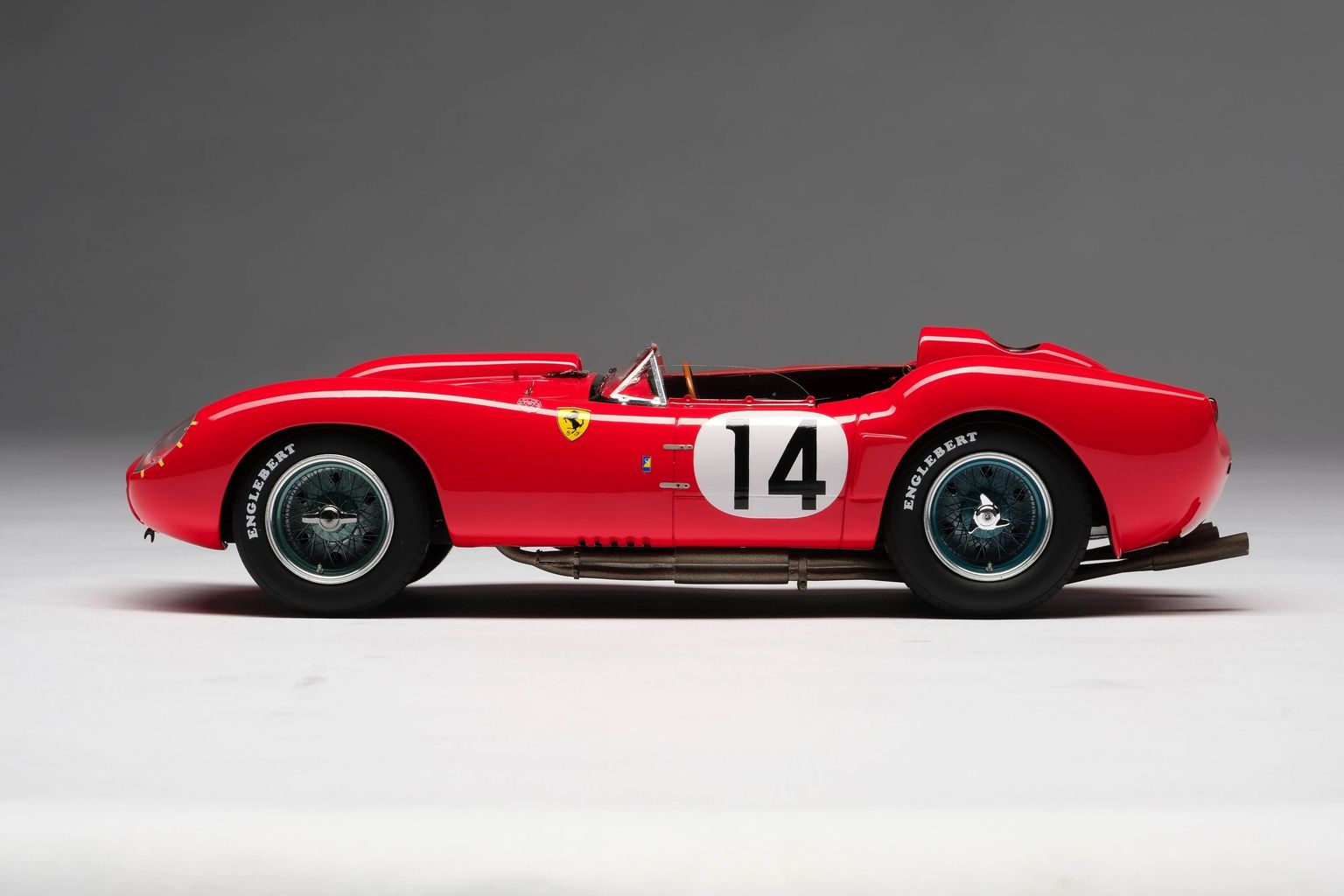 Ferrari 250 TR #14 Olivier Gendebien/Phil Hill Winner 24h Le Mans 1958 1:18 Amalgam