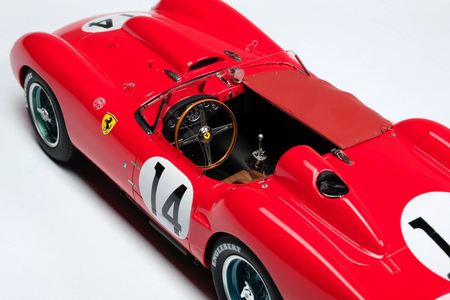 Ferrari 250 TR #14 Olivier Gendebien/Phil Hill Winner 24h Le Mans 1958 1:18 Amalgam