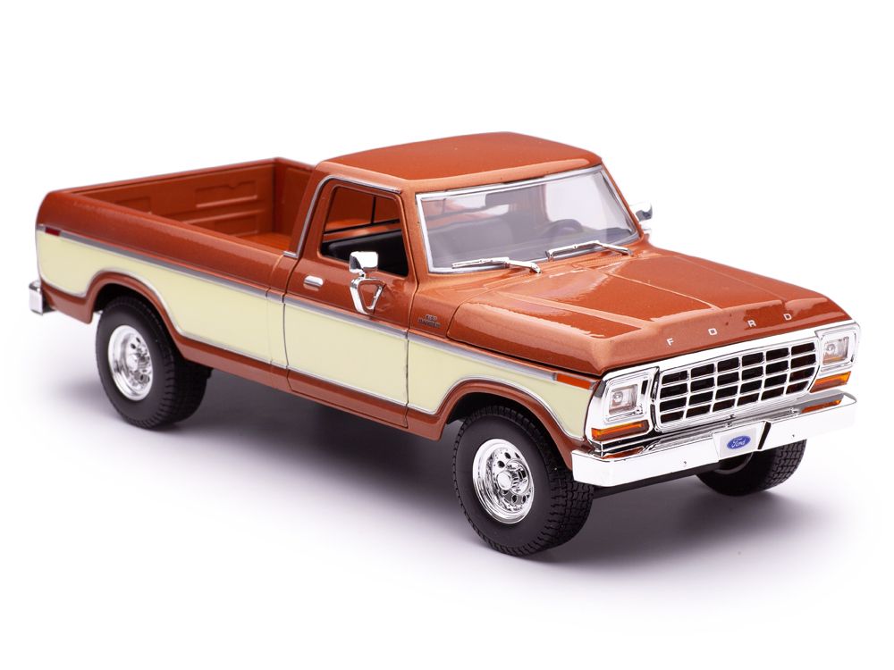 Ford USA F-150 Pick-Up 1979 brown/white 1:18 Maisto