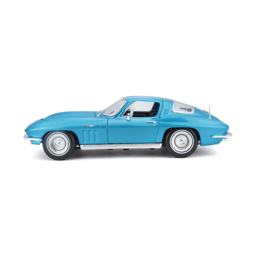 Chevrolet Corvette 1965 blue 1:18 Maisto
