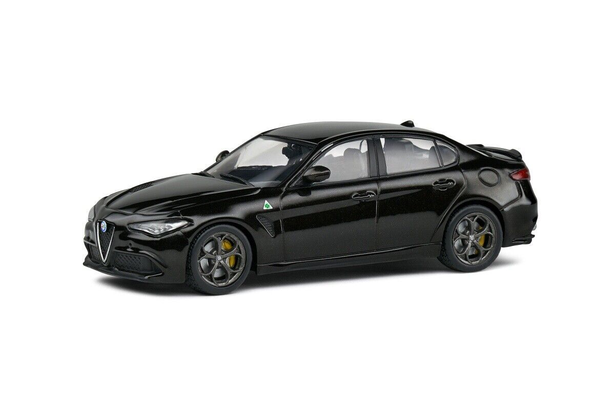 Alfa Romeo Giulia Quadrifoglio 2019 black 1:43 Solido