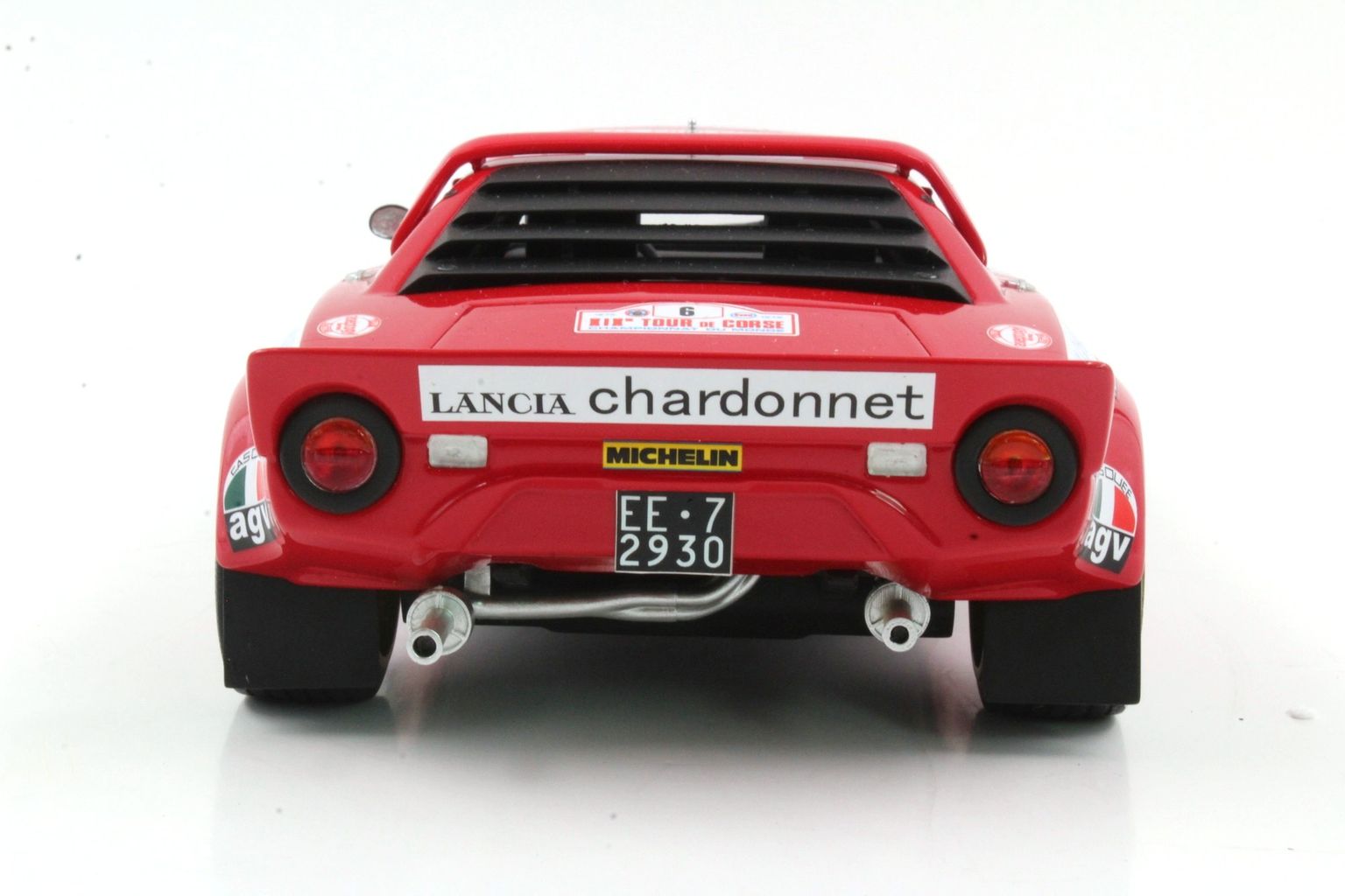 Lancia Stratos HF Chardonnet #6 Darniche/ Mahe Winner Rally Tour de Corse 1975 1:18 Top Marques Collectibles