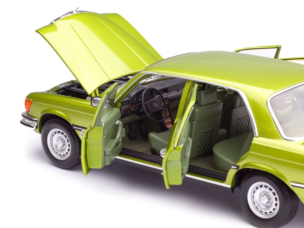 Mercedes-Benz 450 SEL 1976-1980 green 1:18 Norev