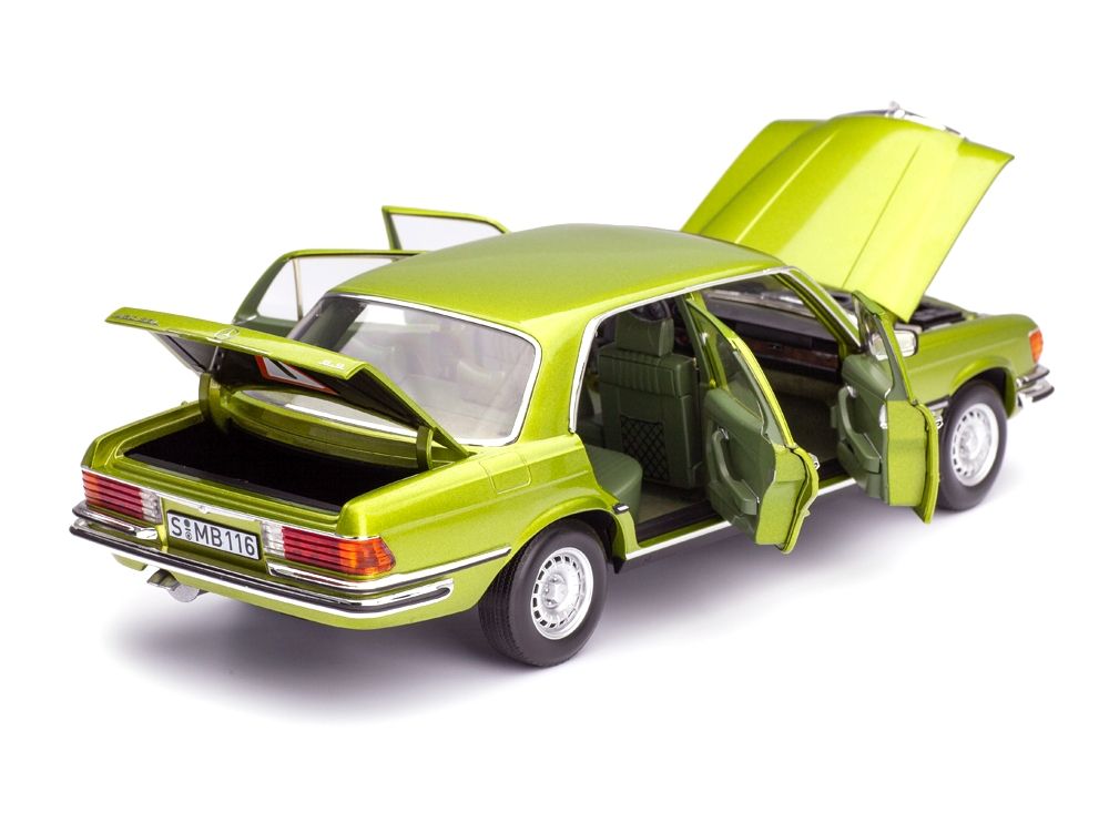 Mercedes-Benz 450 SEL 1976-1980 green 1:18 Norev