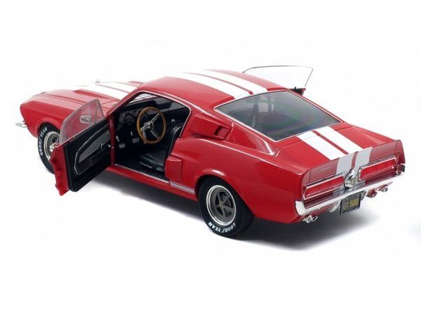 Shelby Mustang GT 500 red 1:18 Solido