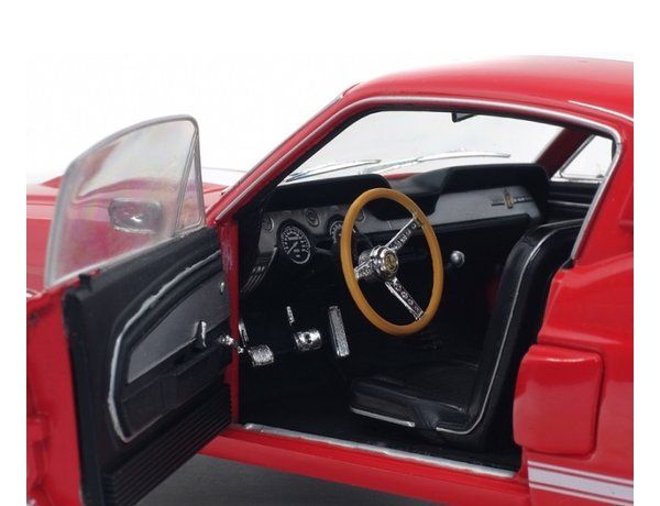 Shelby Mustang GT 500 red 1:18 Solido