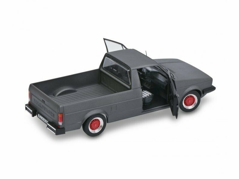 Volkswagen Caddy Custom II 1:18 Solido