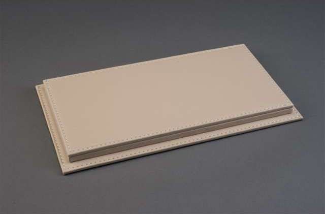 Mulhouse Deluxe vitrine beige 1:8 Atlantic