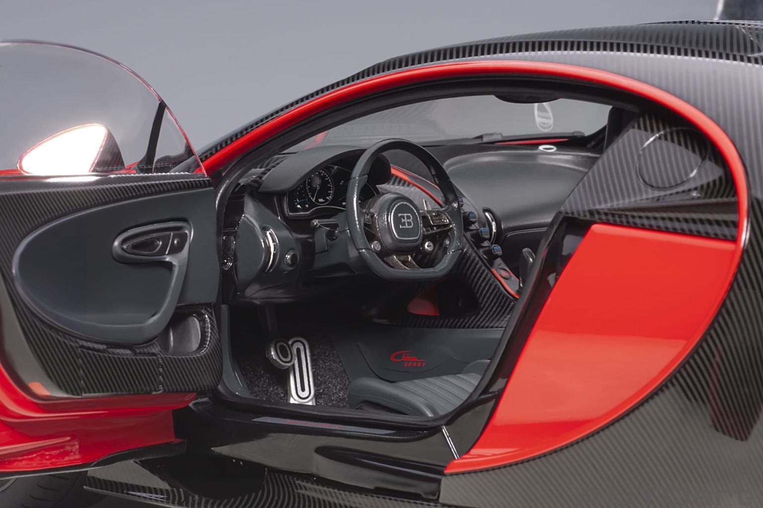 Bugatti Chiron Sport 2019 italian red/carbon 1:18 AUTOart