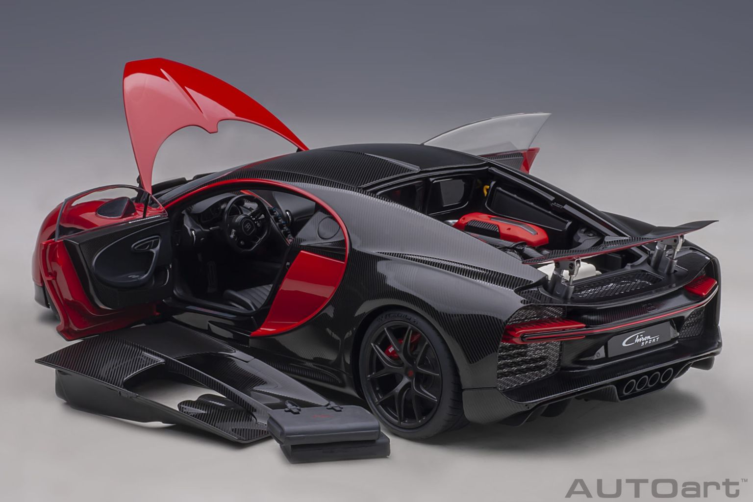 Bugatti Chiron Sport 2019 italian red/carbon 1:18 AUTOart