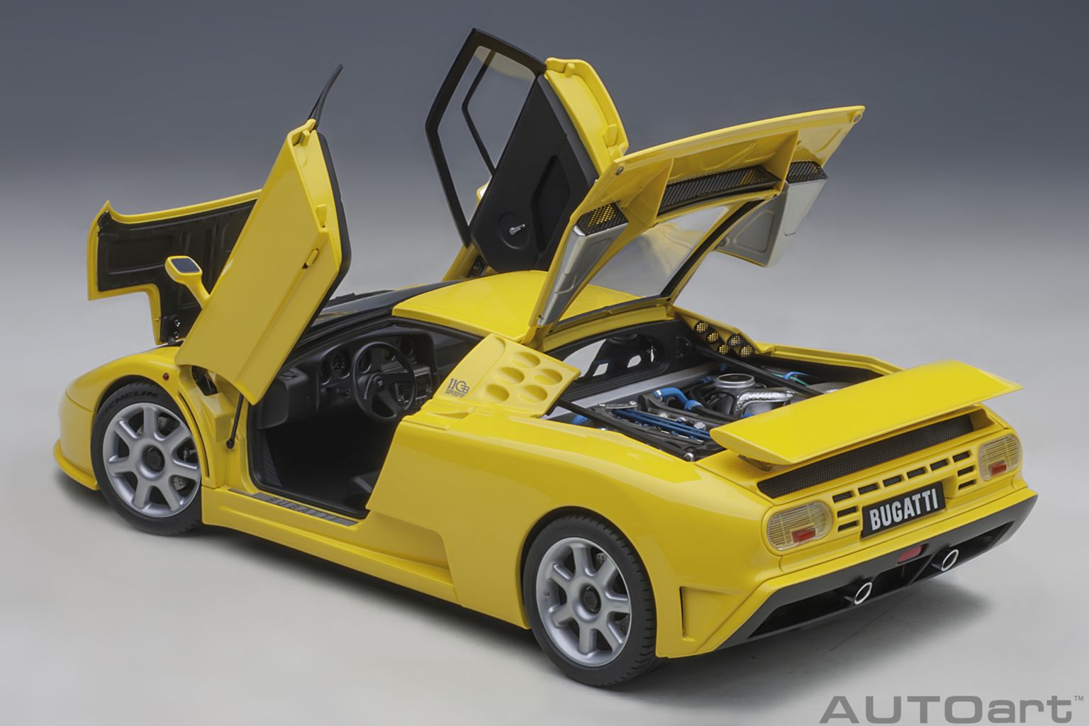 Bugatti EB 110 SS 1992 yellow 1:18 AUTOart