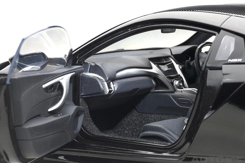 Honda NSX (NC1) 2016 black 1:18 AUTOart