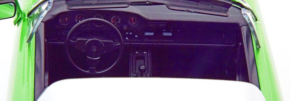 Porsche 911 Carrera 3.0 Targa 1977 greenmetallic 1:18 KK Scale