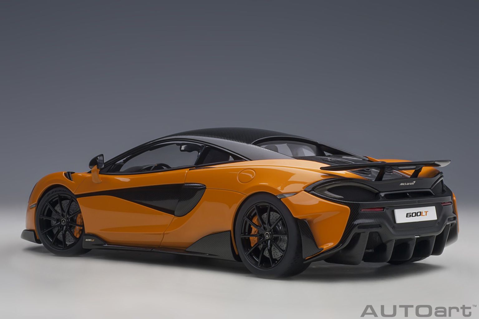 McLaren 600LT 2019 myan orange 1:18 AUTOart