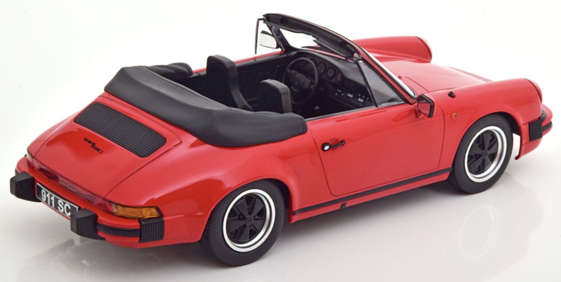 Porsche 911 SC Cabriolet 1983 with Extra Soft Top red 1:18 KK Scale