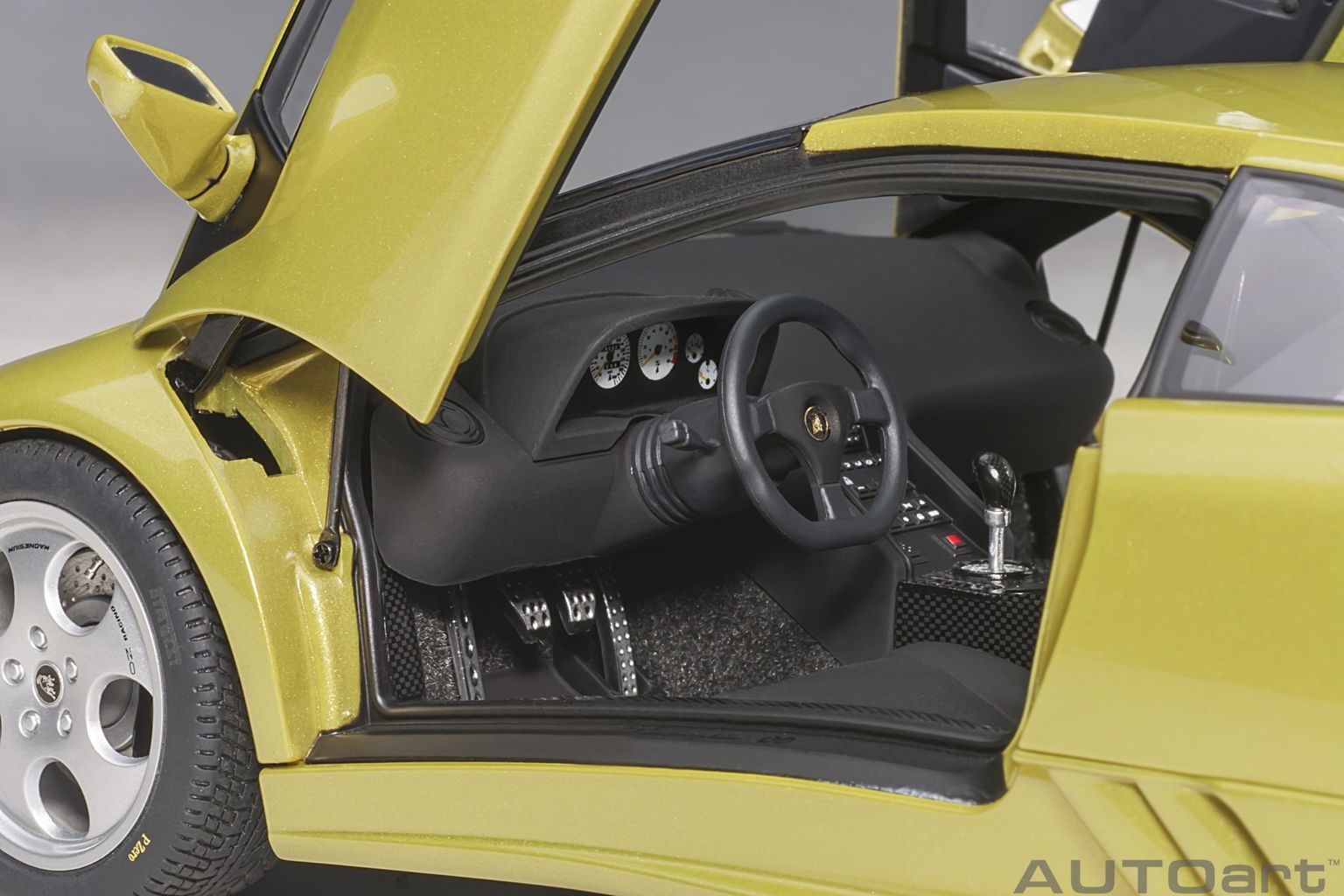 Lamborghini Diablo SE30 1993 giallo spyder/metallic yellow 1:18 AUTOart