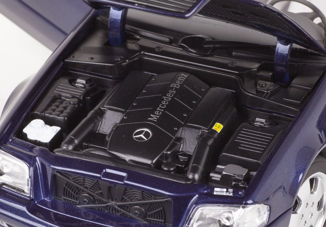 Mercedes-Benz SL 500 R129 1998 blue 1:18 Norev