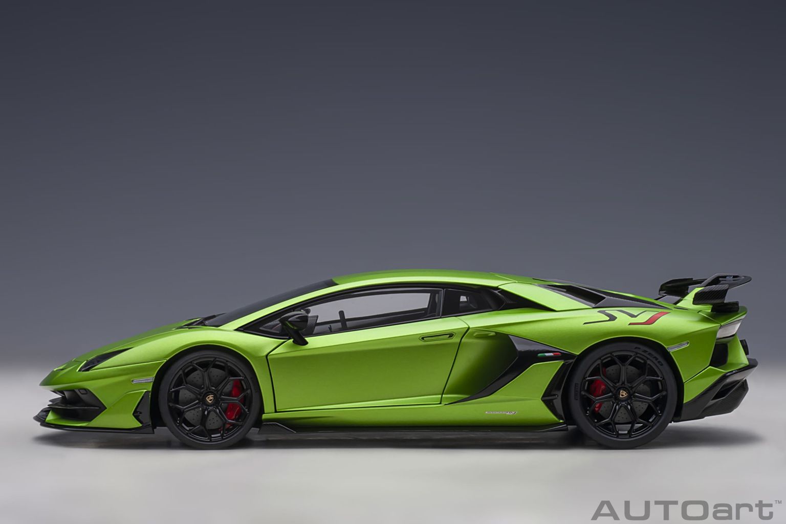 Lamborghini Aventador SVJ 2019 verde alceo 1:18 AUTOart