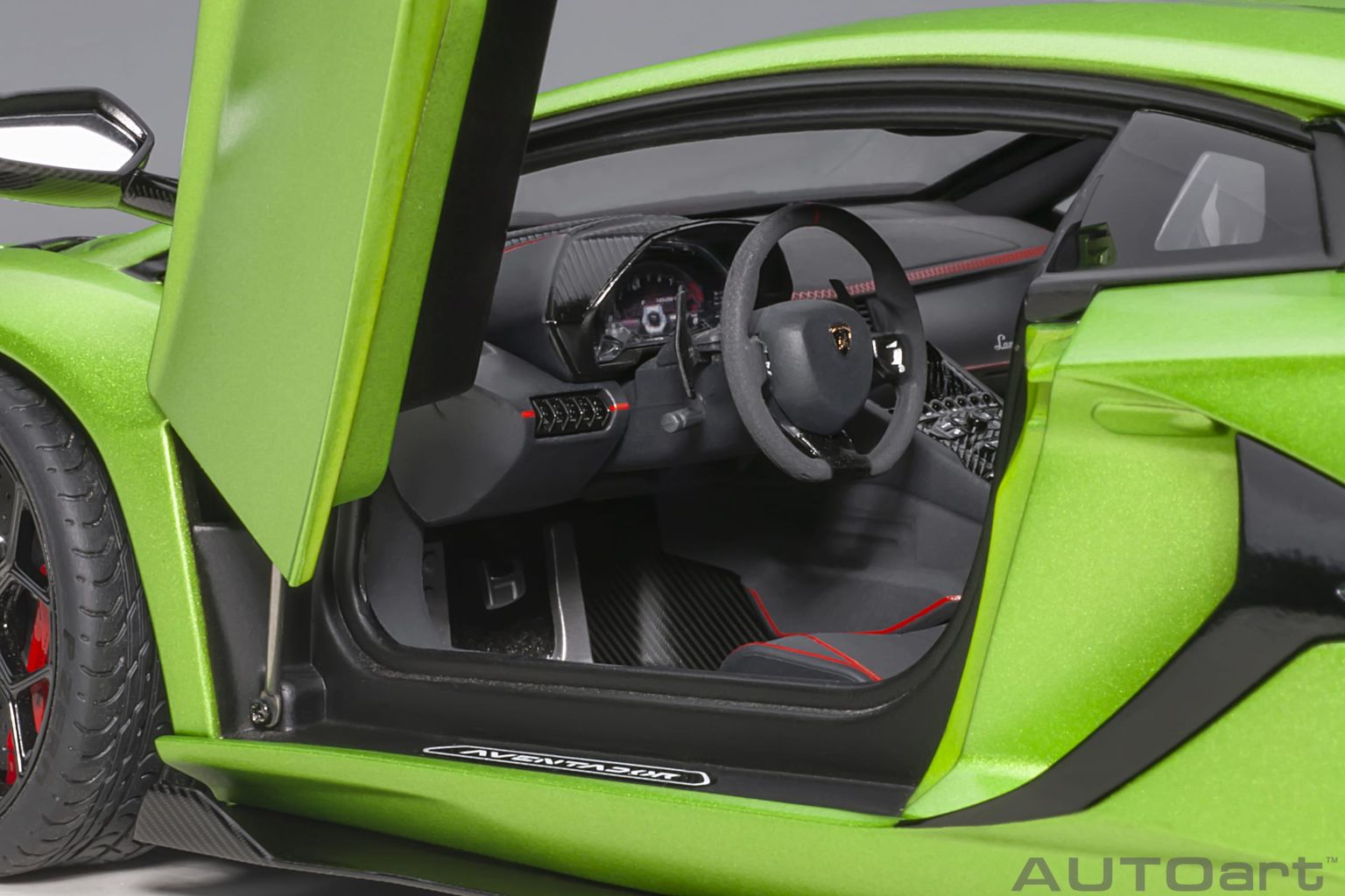 Lamborghini Aventador SVJ 2019 verde alceo 1:18 AUTOart