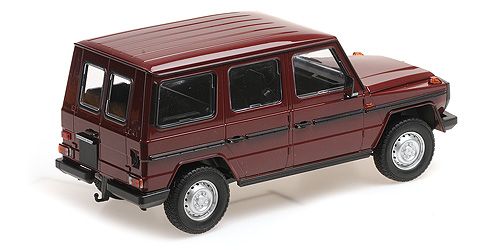 Mercedes-Benz G-Model Long (W460) 1980 dark red 1:18 Minichamps