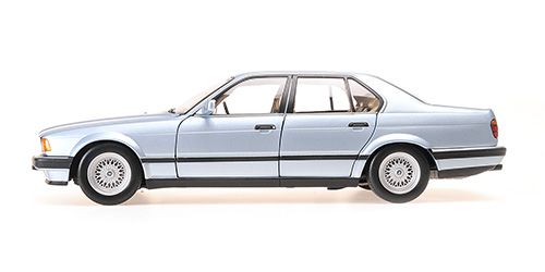 BMW 730I E32 1986 light blue metallic 1:18 Minichamps