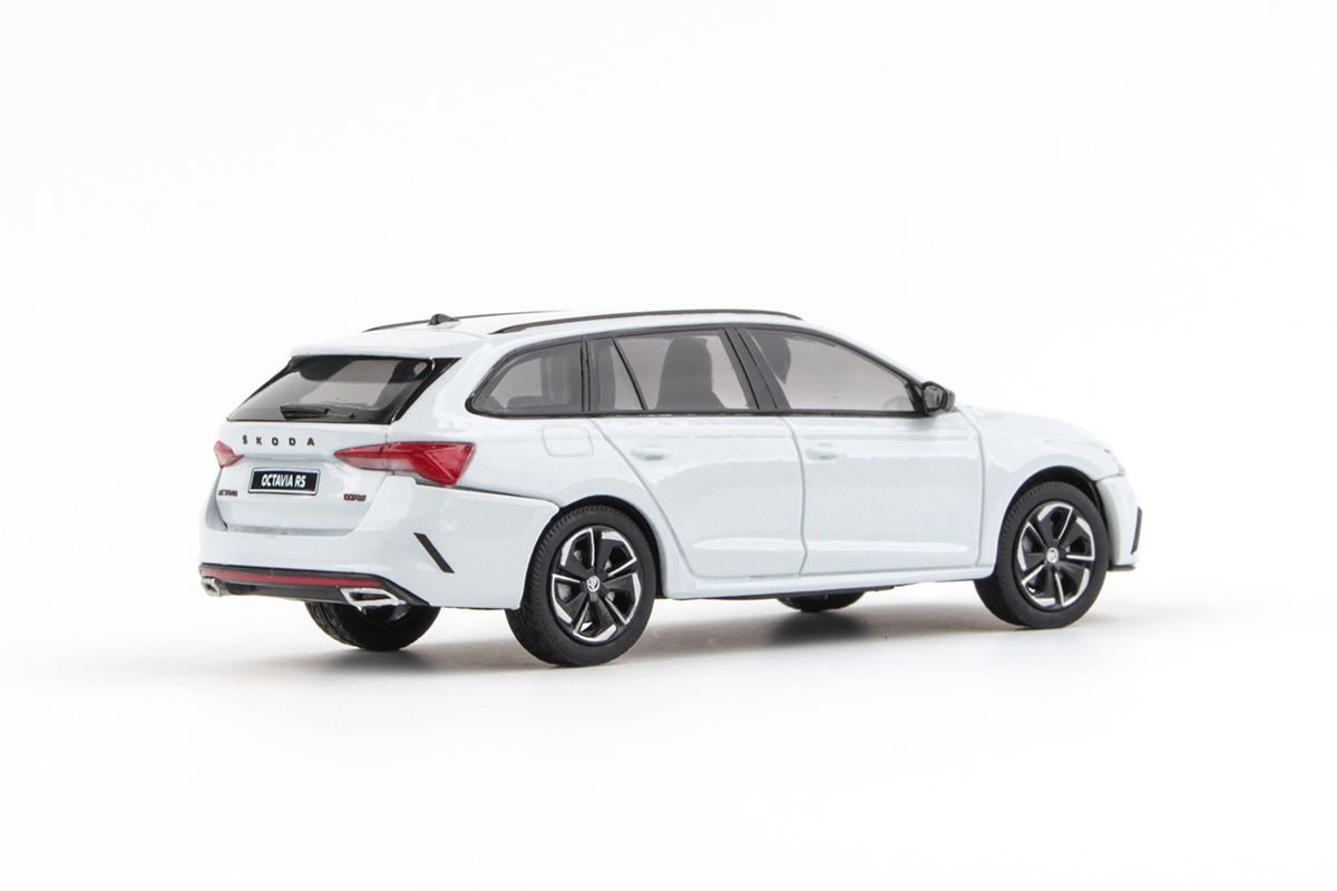 Škoda Octavia IV Combi RS 2020 bílá moon metalíza 1:43 Abrex