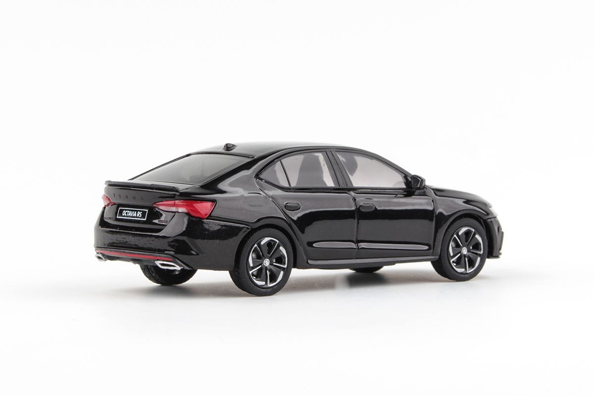 Škoda Octavia IV RS 2020 černý crystal metalíza 1:43 Abrex