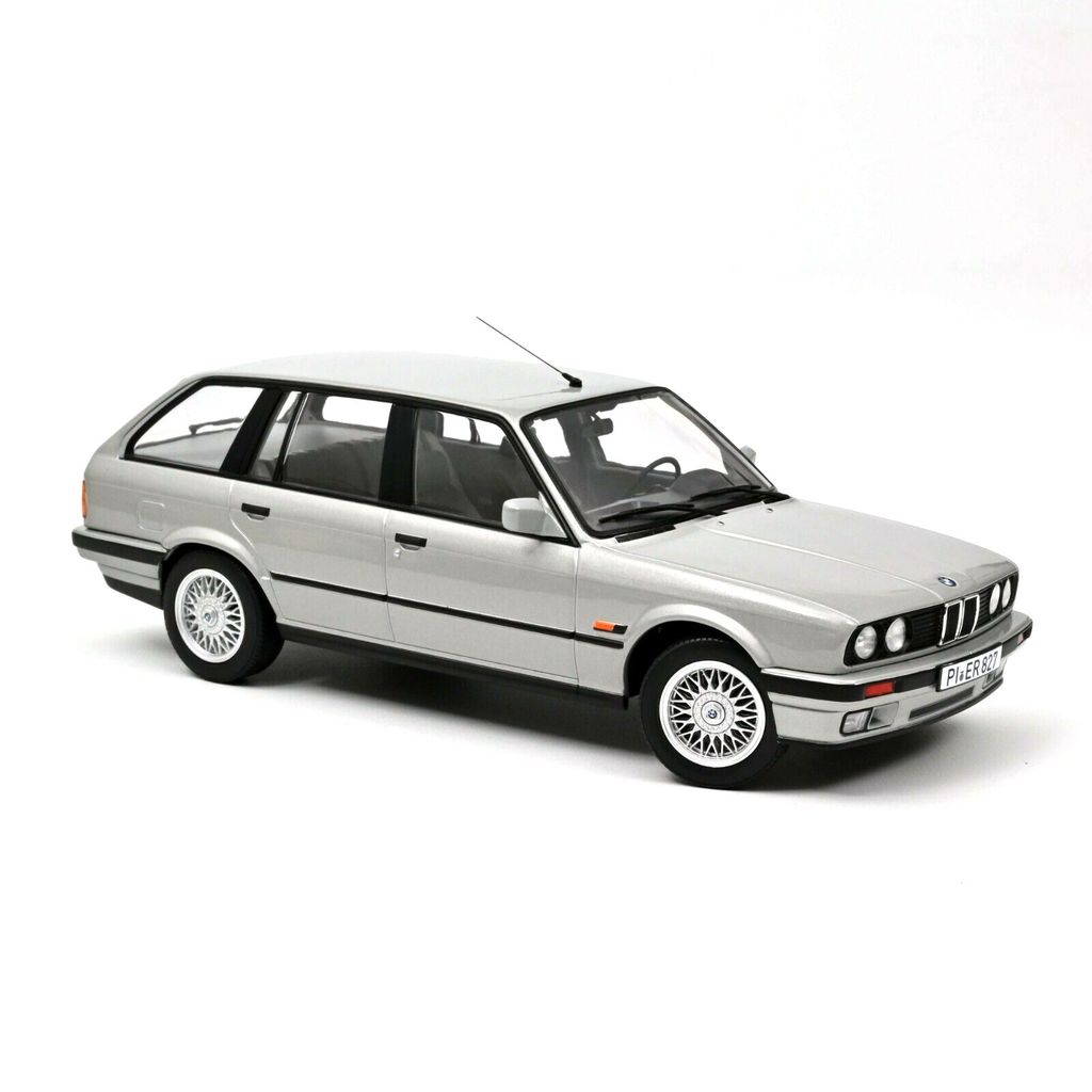 BMW 325i Touring 1991 silver 1:18 Norev