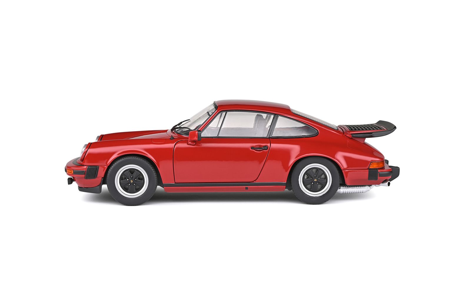 Porsche 911 3.2 Carrera 1977 red 1:18 Solido