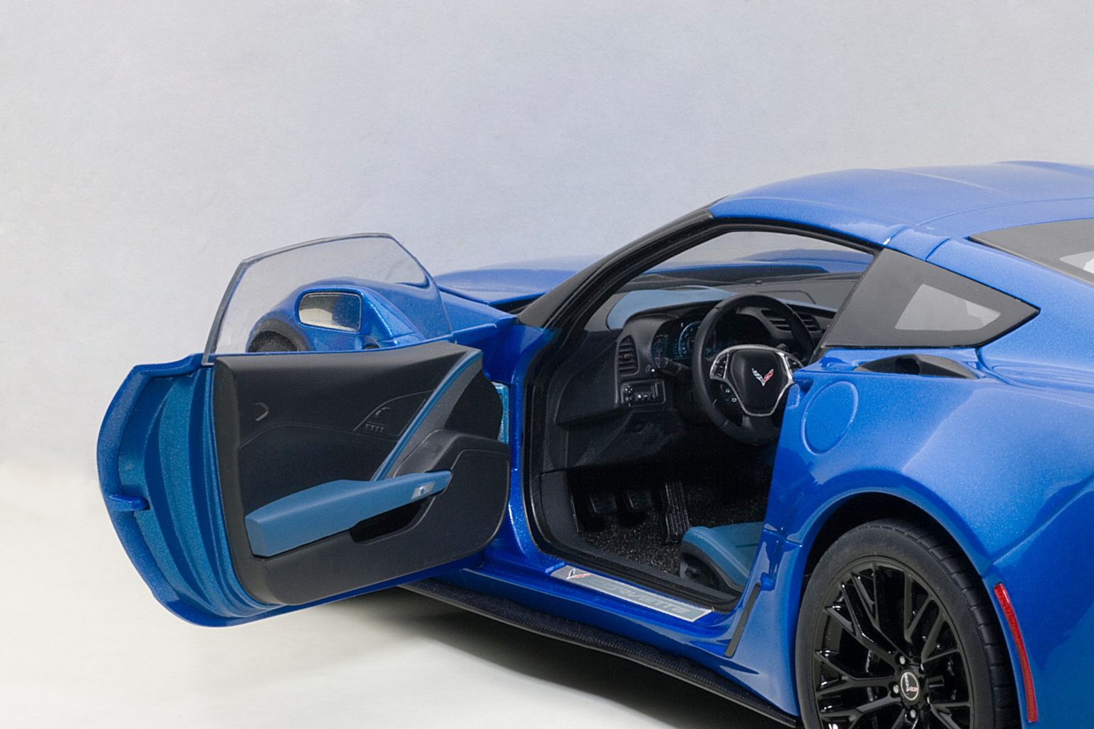 Chevrolet Corvette C7 Z06 2014 blue 1:18 AUTOart