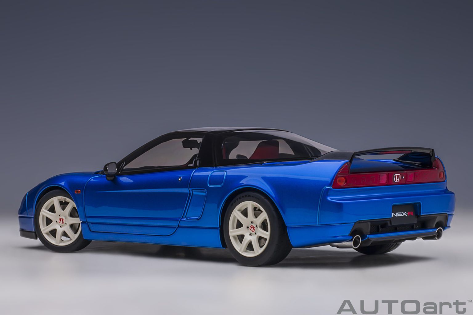 Honda NSX R 2002 blue pearl 1:18 AUTOart