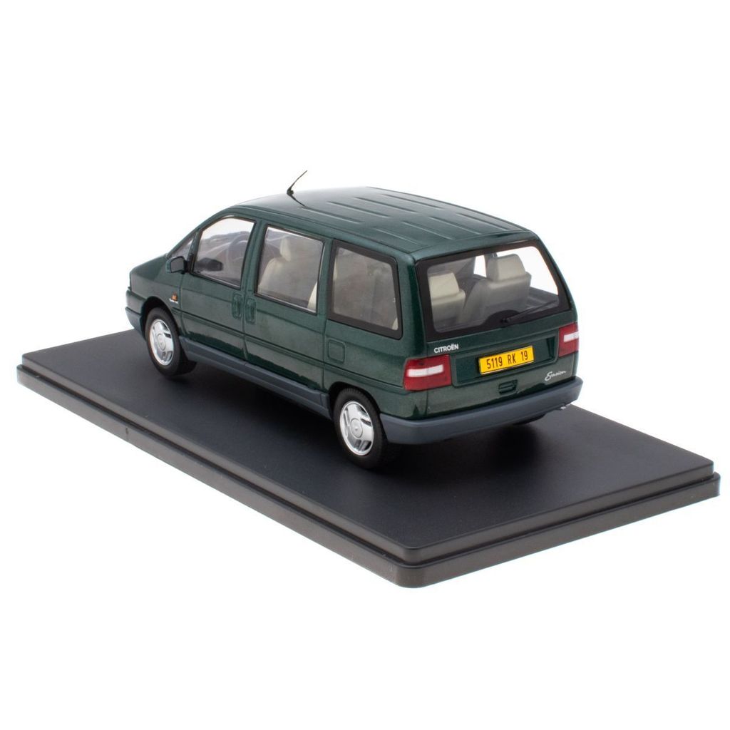 Citroen Evasion 1994 green 1:24 Altaya