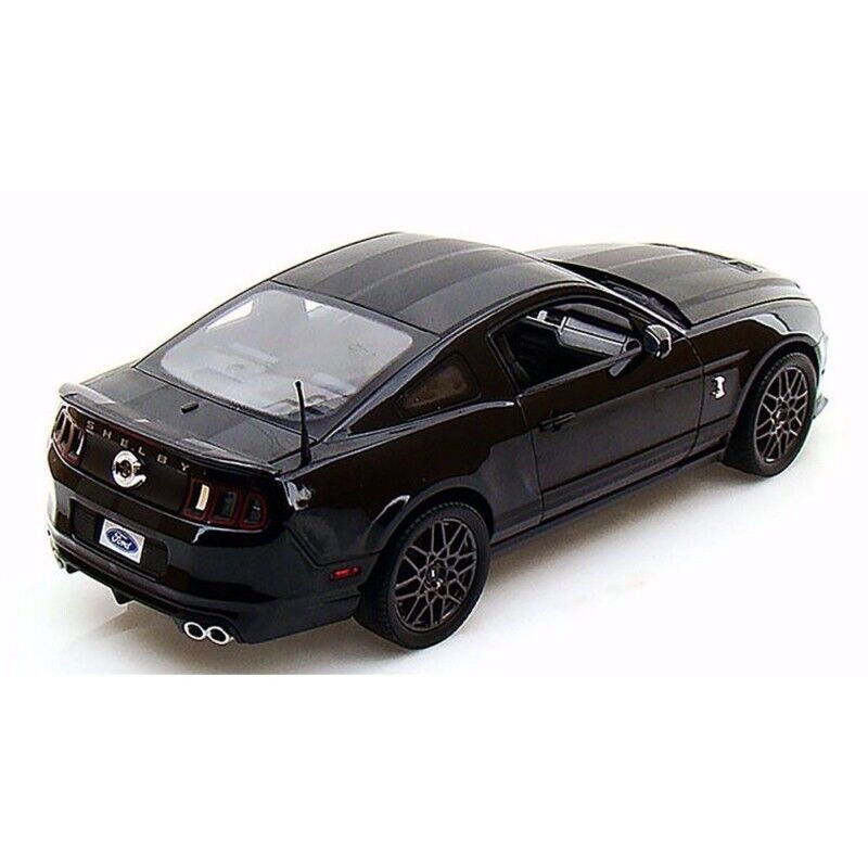 Shelby GT 500 2013 black 1:18 Shelby Collectibles