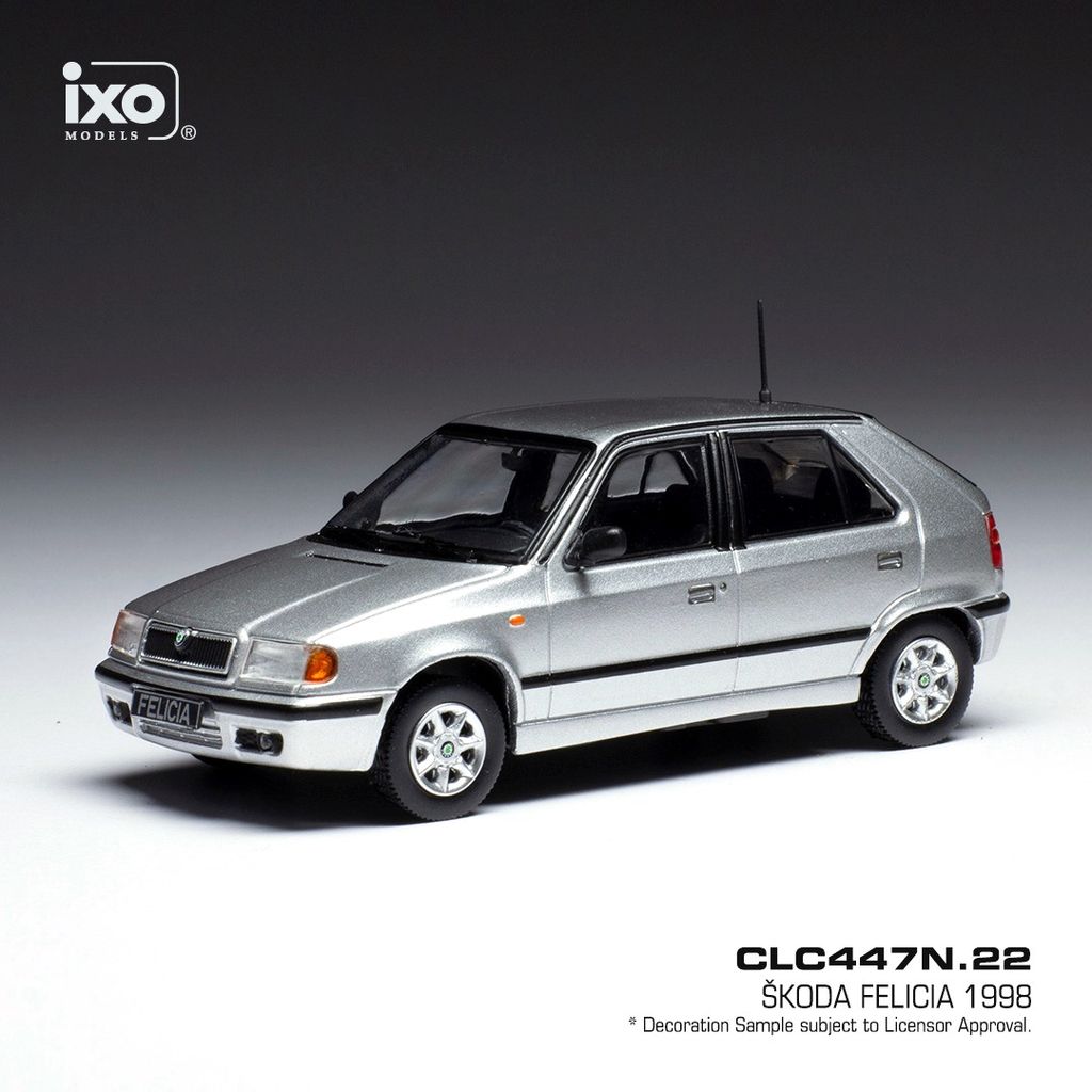 Škoda Felicia 1994 silver 1:43 Ixo Models