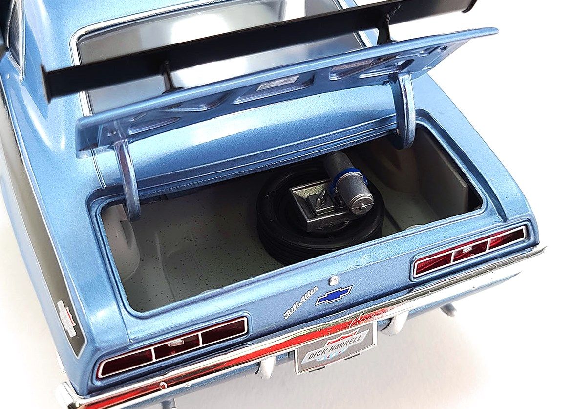 Chevrolet Copo Camaro 1969 blue 1:18 Acme Diecast