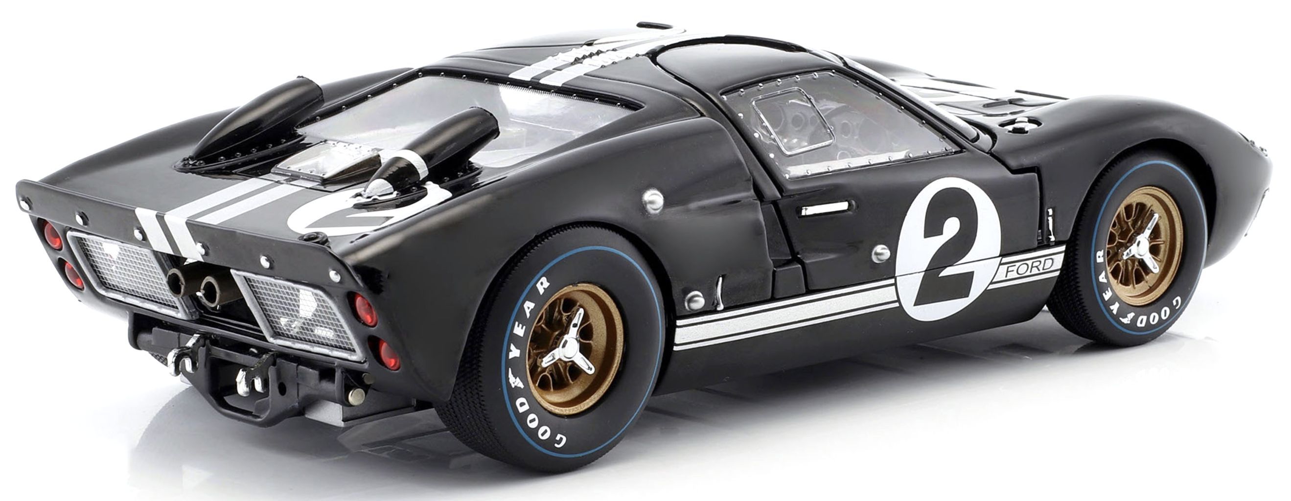 Ford GT 40 MK II #2 McLaren/Amon Winner Le Mans 1966 1:18 Shelby Collectibles