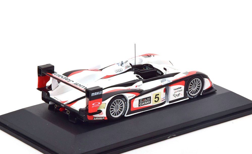 Audi R8 #5 Kristensen/Ara/Capello Winner 24h LeMans 2004 1:43 Ixo Models 