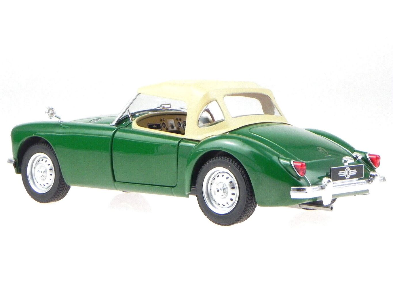 MGA MKI Twin Cam closed soft top & Dunlop peg drive wheels 1959 1:18 Triple9 Collection