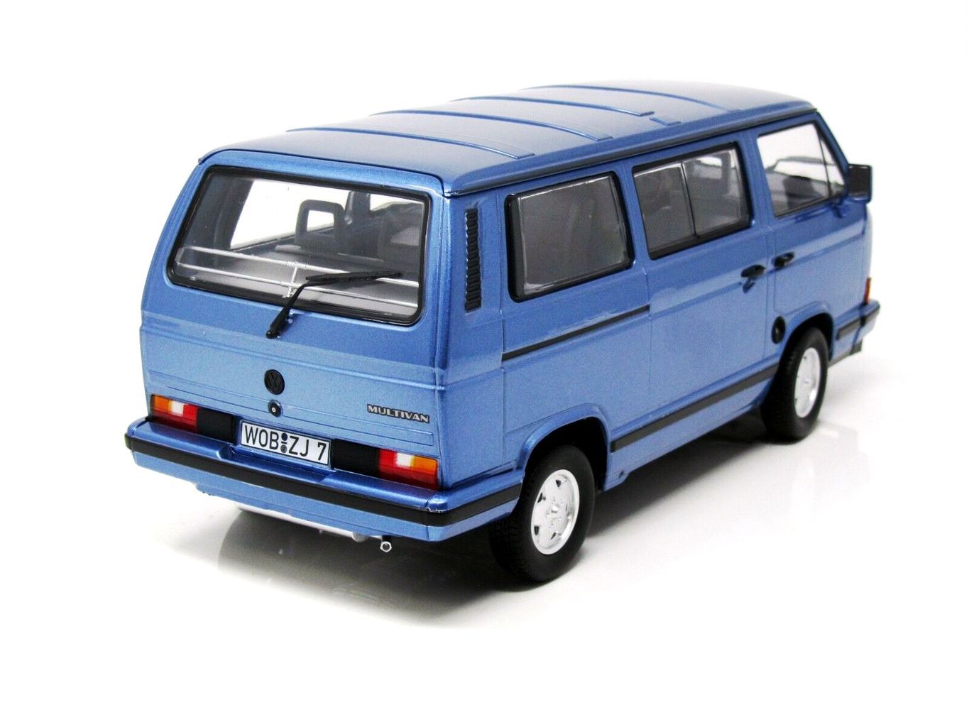 Volkswagen T3 Multivan Minibus Blue Star 1992 1:18 Norev