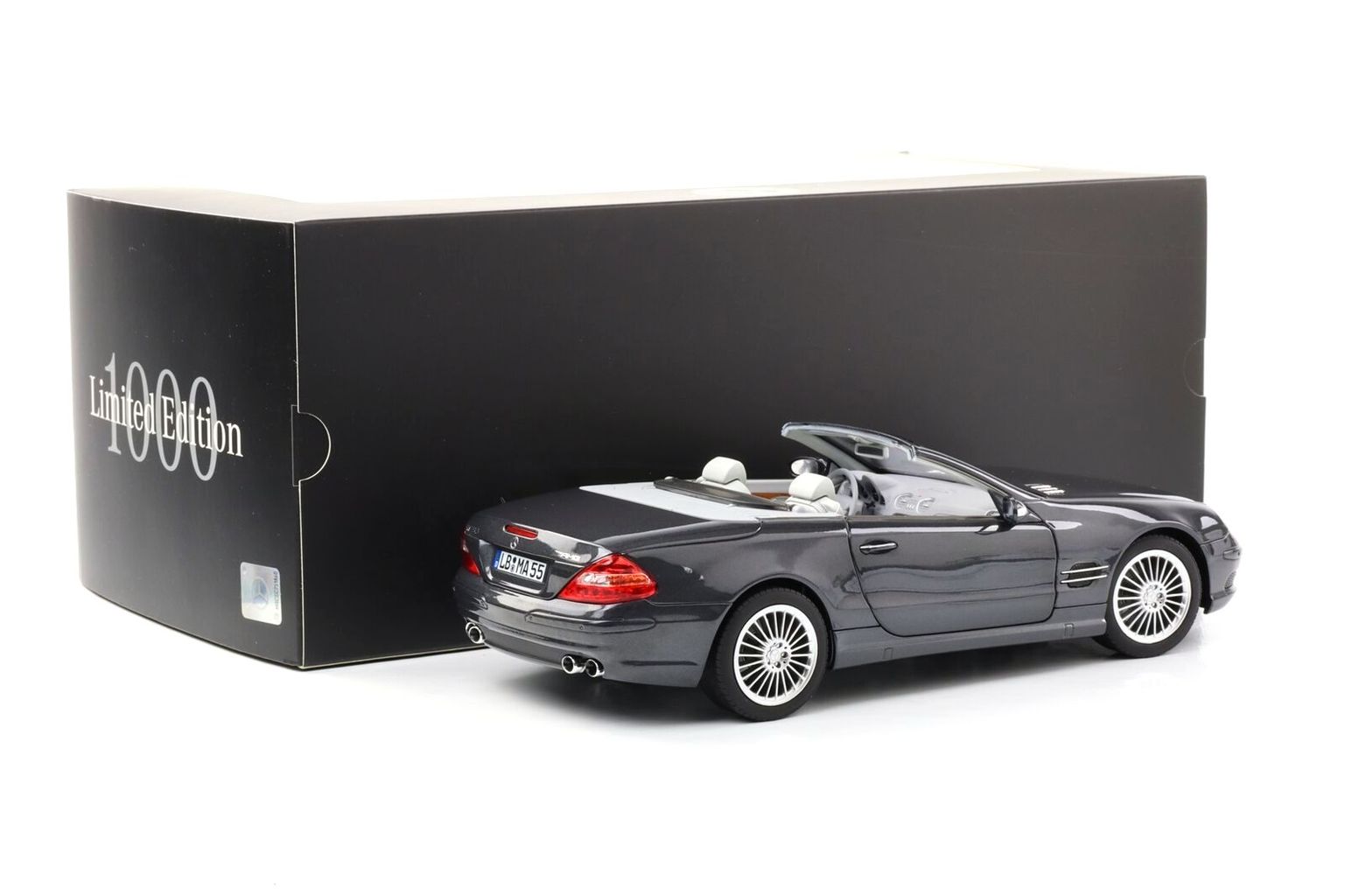 Mercedes-Benz SL 55 AMG R230 2001 black 1:18 Norev