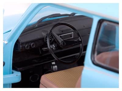 Trabant 601 light blue 1:18 Sun Star